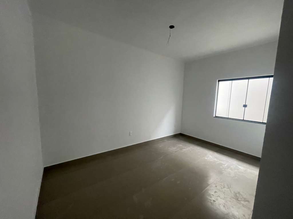 WhatsApp Image 2025-10-23 at 14.57.34 (2)