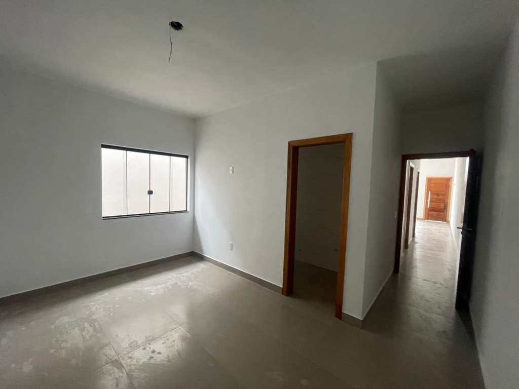 WhatsApp Image 2025-10-23 at 14.57.38