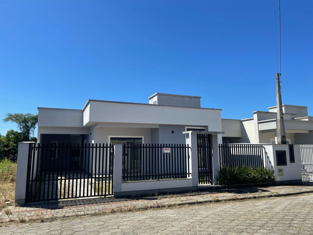 WhatsApp Image 2025-10-23 at 15.02.00 (3)